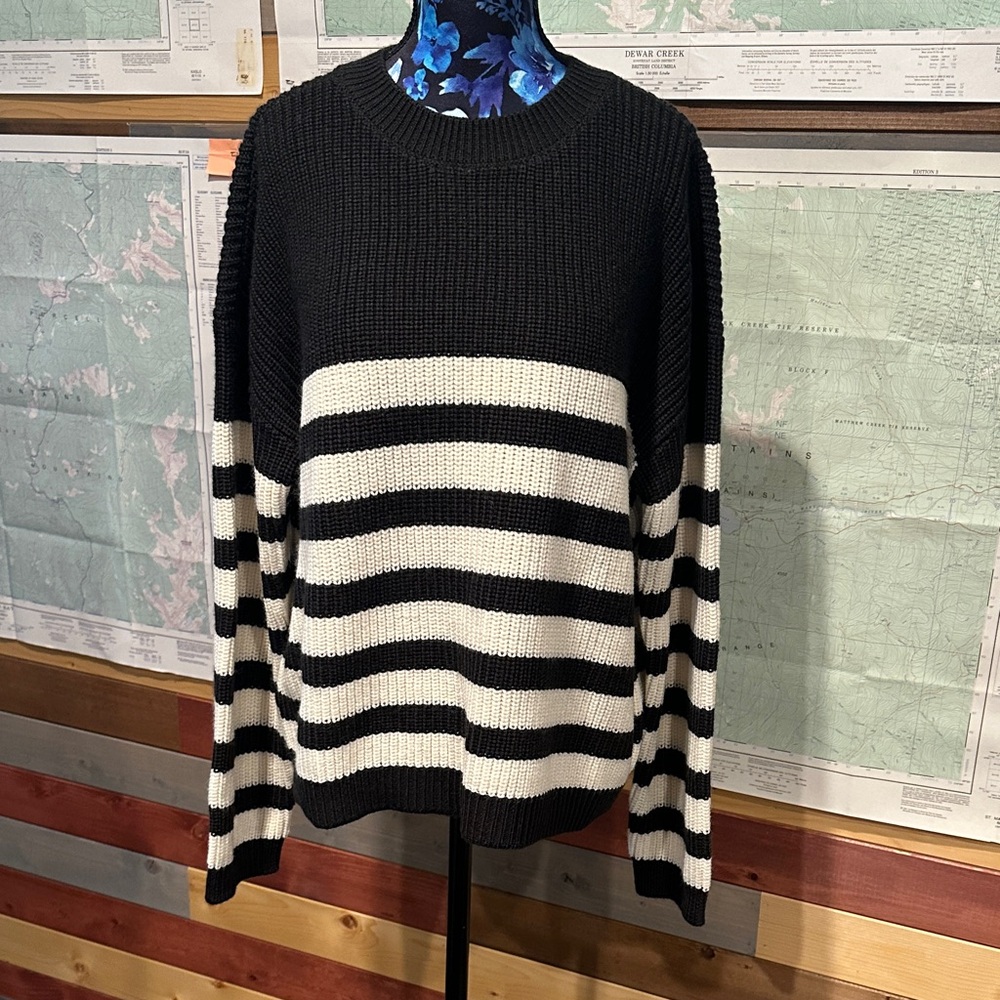 Crewneck Knit Sweater